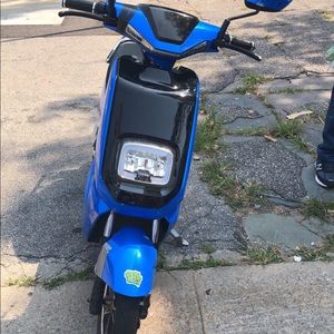 Next Blue 7